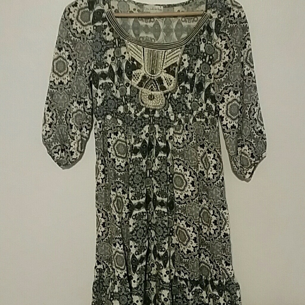 𝅺Live and Let Live Dress